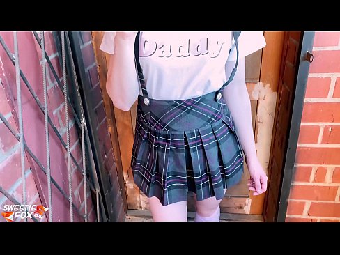 ❤️ Schoolgirl Sucks a dick gu domhainn agus fucks an àite clasaichean. ️  Super porn  leinn gd.porno-fuq.ru ️❤